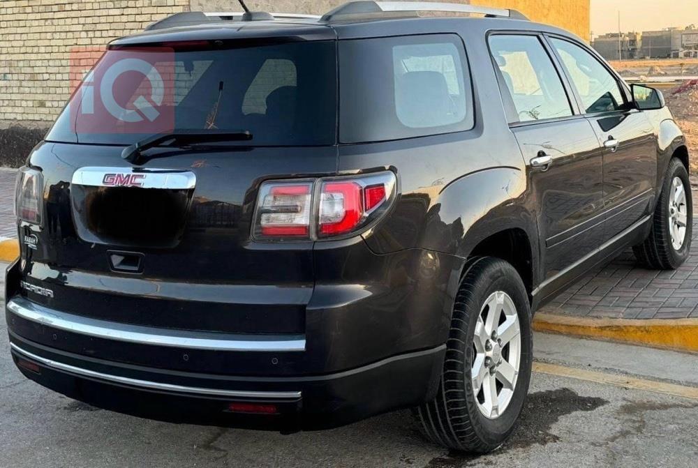 جي ام سي اكاديا